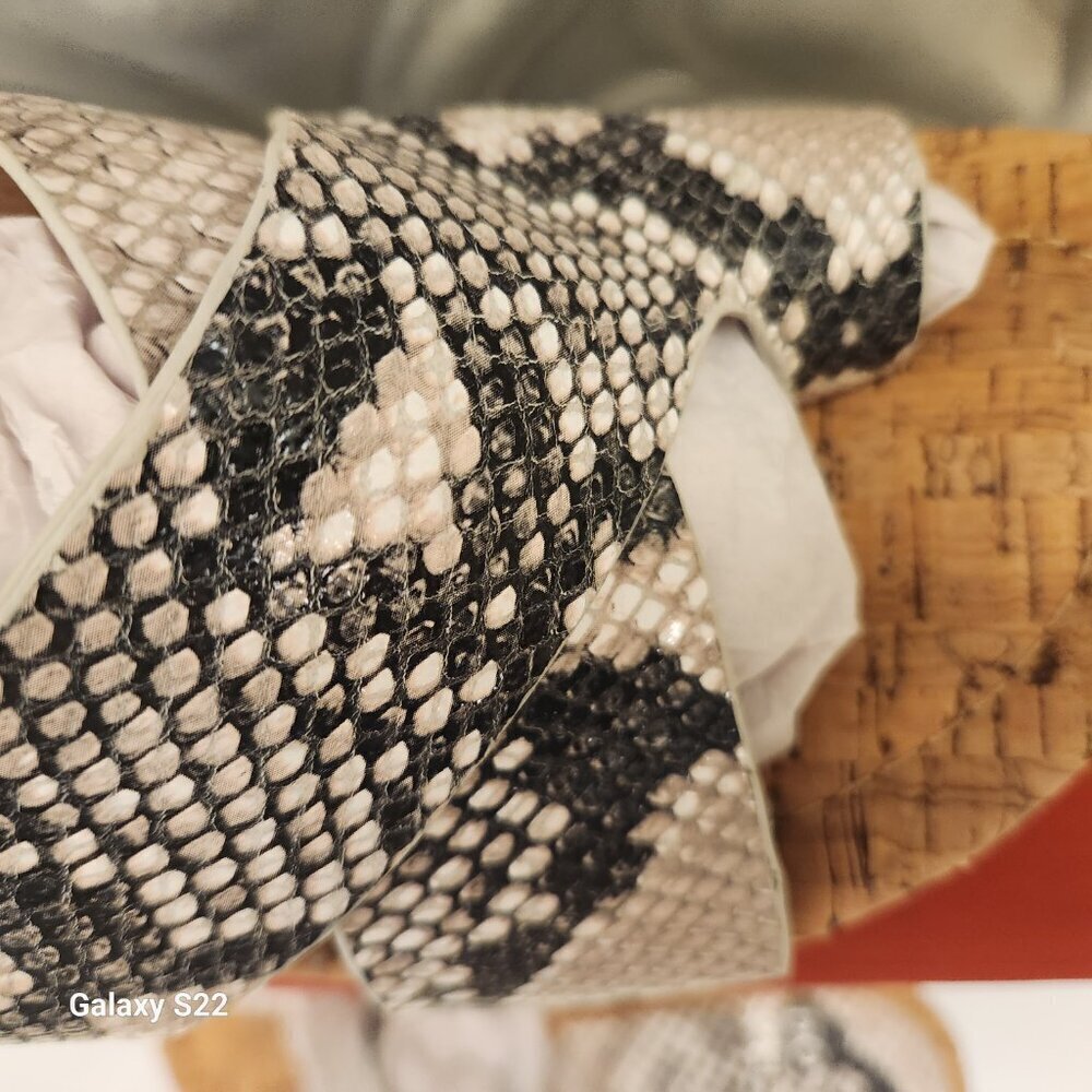 Donald Pliner "Sisu" Python Print Wedge Sandals. … - image 4